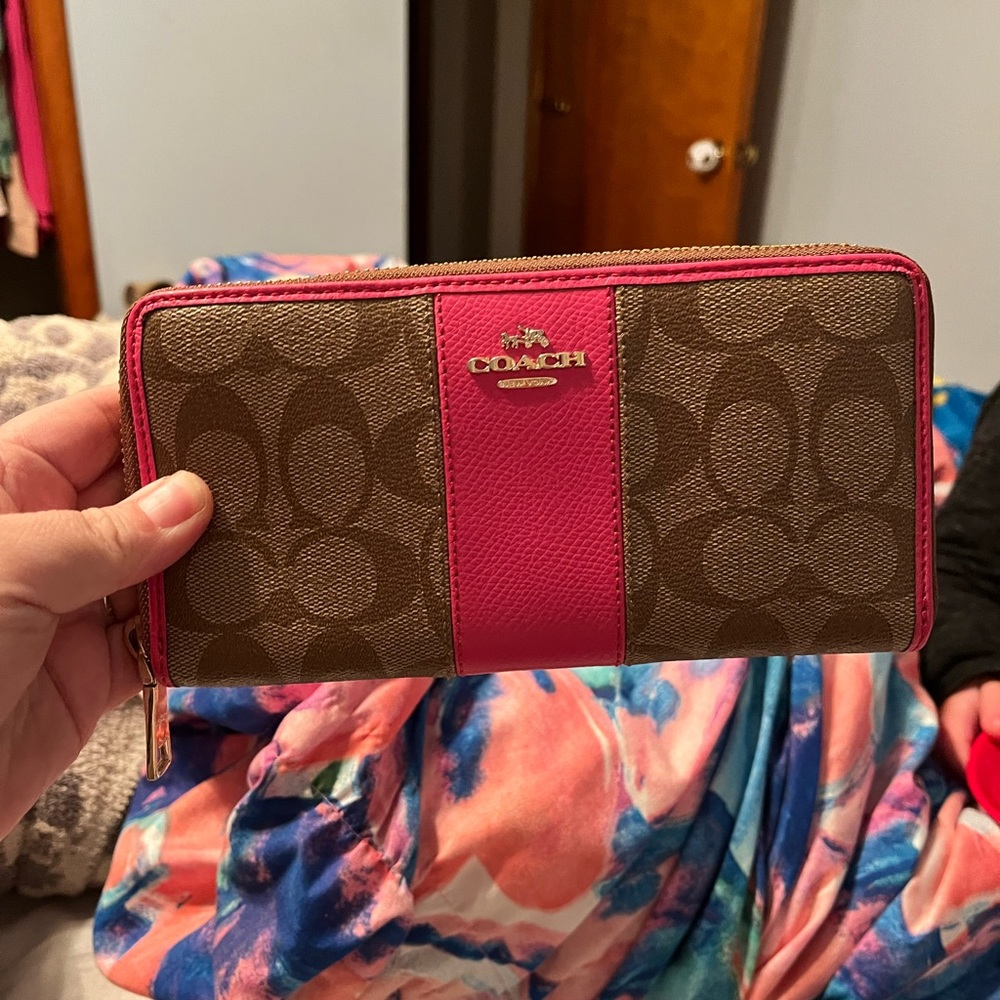 Coach pink wallet with brown